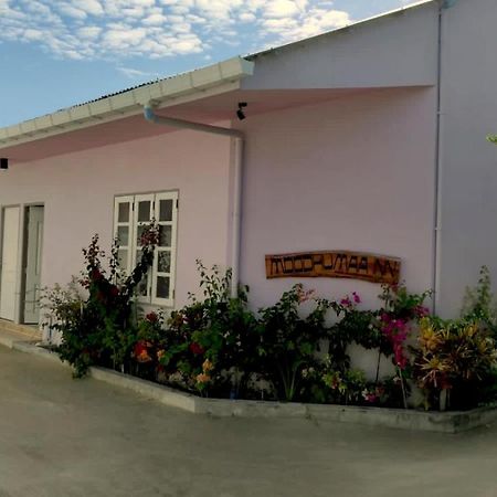 Moodhumaa Inn Guraidhoo  Luaran gambar