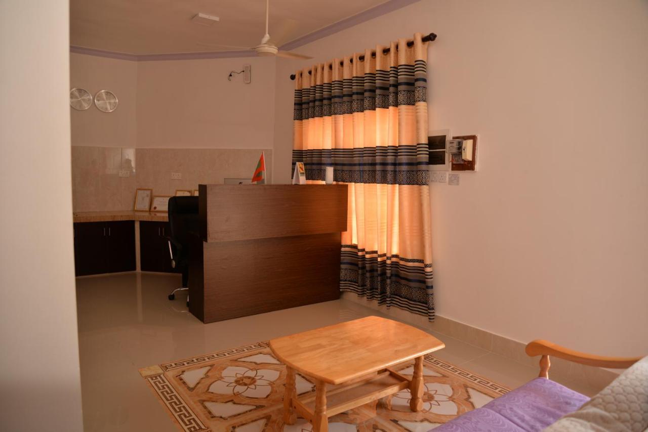 Moodhumaa Inn Guraidhoo  Luaran gambar