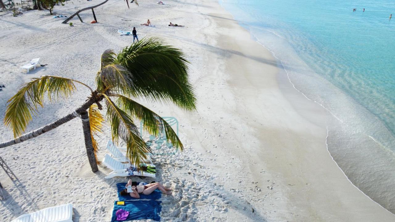 Moodhumaa Inn Guraidhoo  Luaran gambar