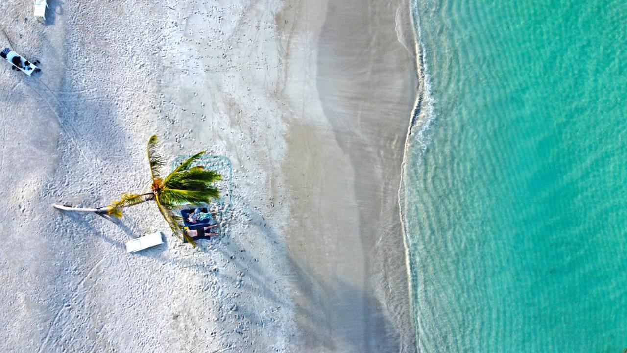 Moodhumaa Inn Guraidhoo  Luaran gambar