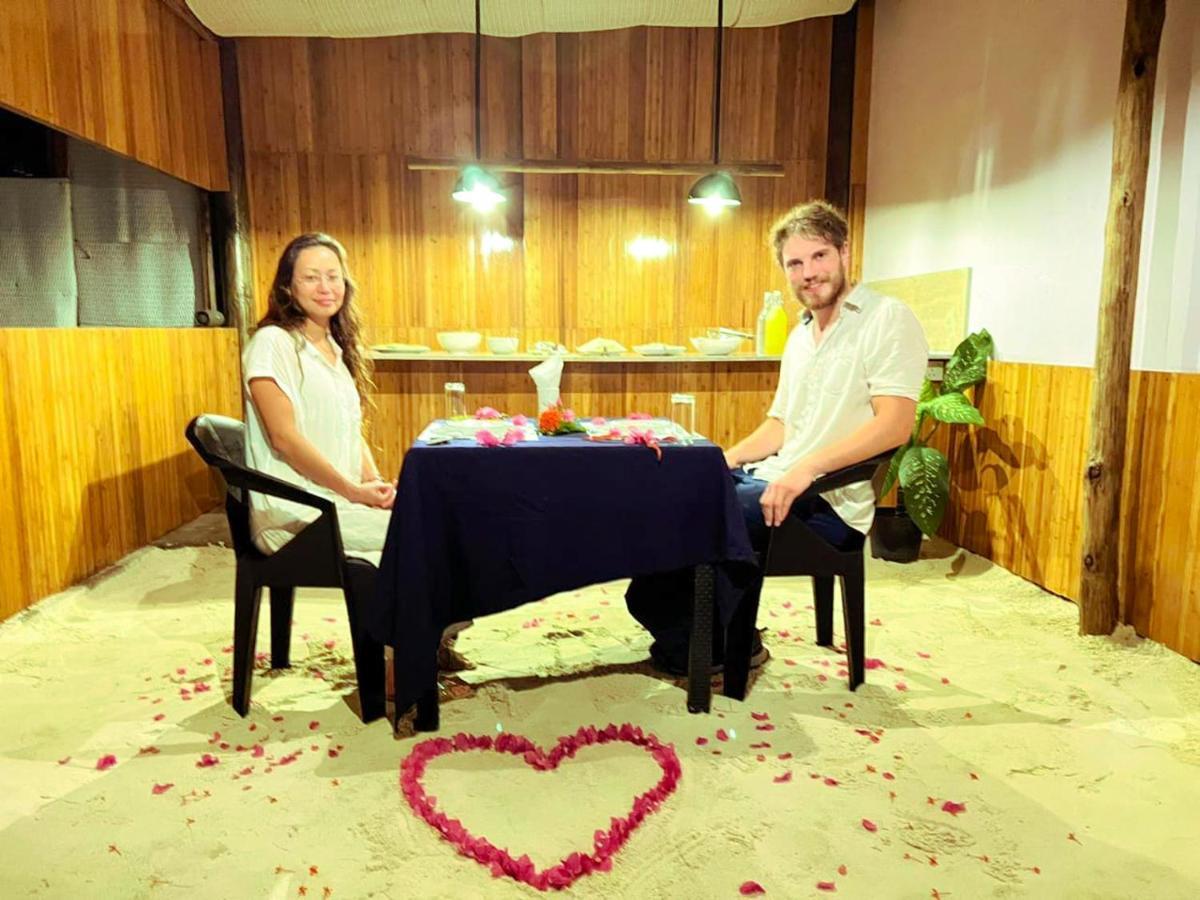 Moodhumaa Inn Guraidhoo  Luaran gambar